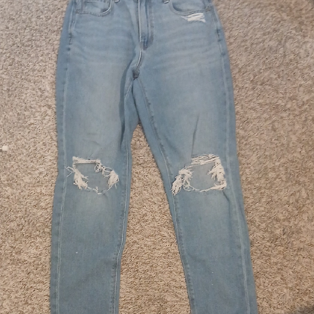 American Eagle Outfitters Light Blue Distressed Skinny Jeans